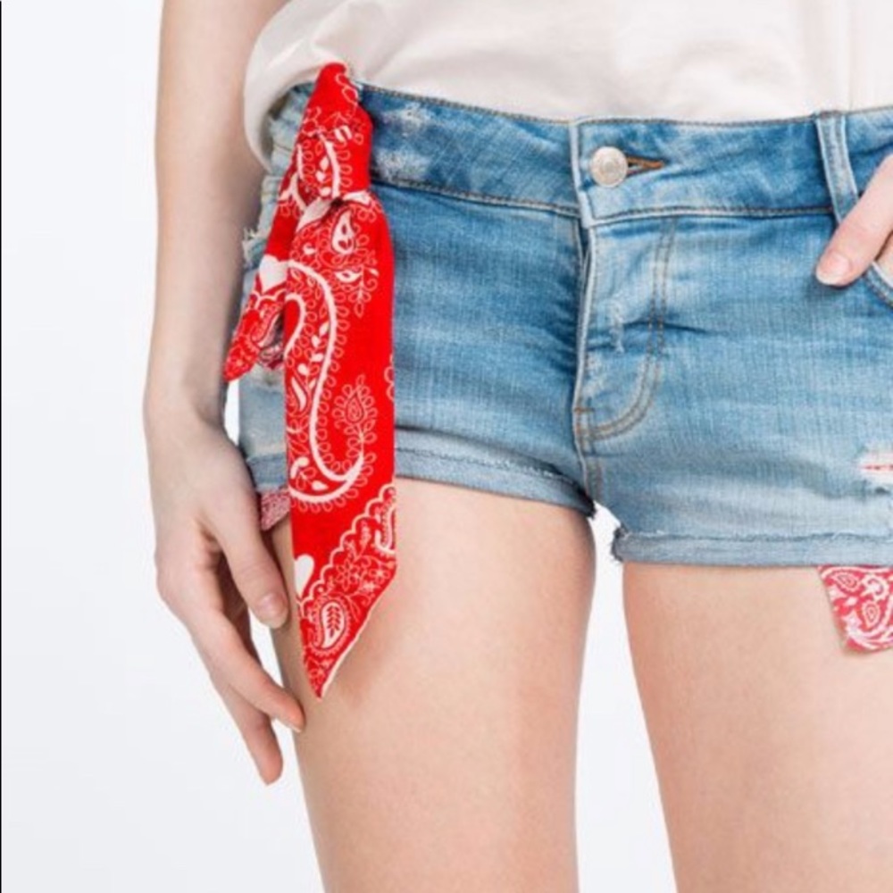 ❤️... Zara Jean Shorts